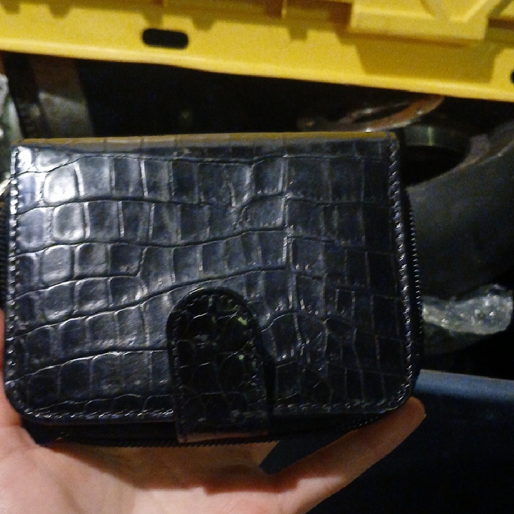 Black Crocodile Embossed Wallet